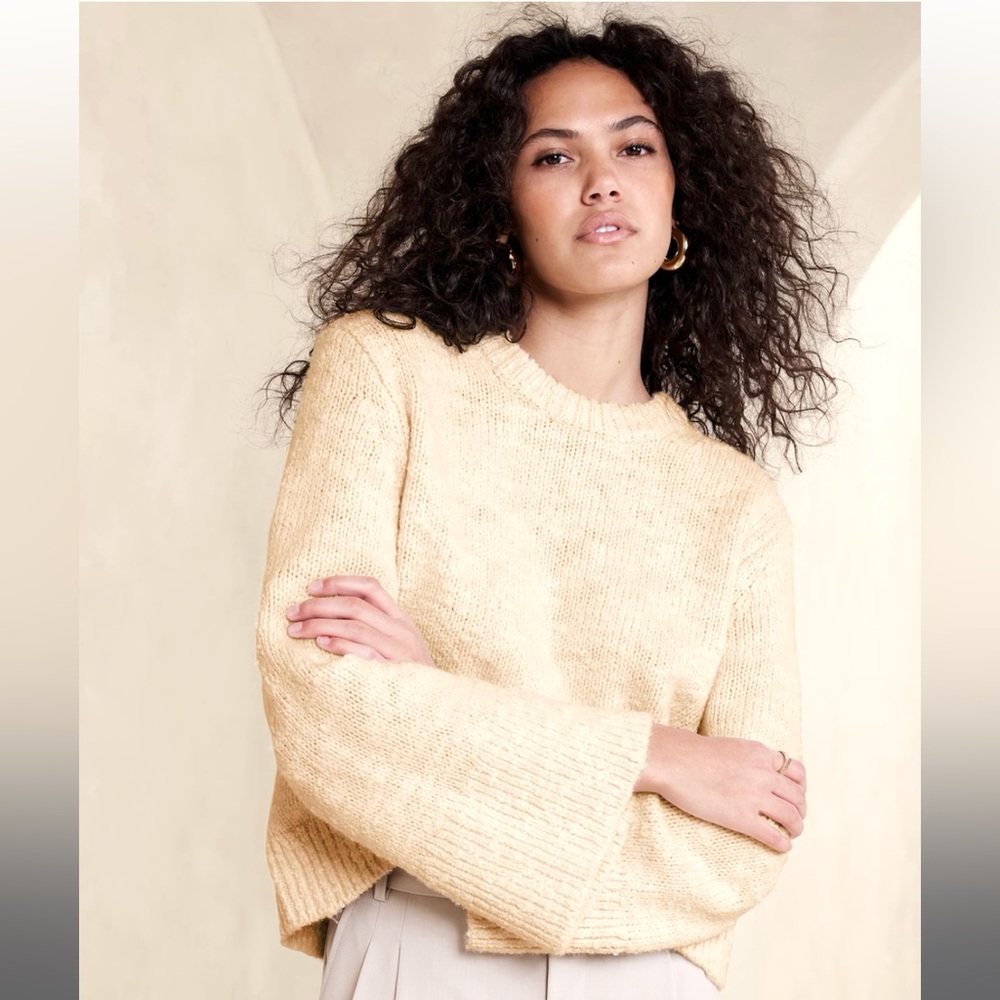 Banana Republic Austral Wool Sweater - Flare Sleeve Merino - Cream White - L